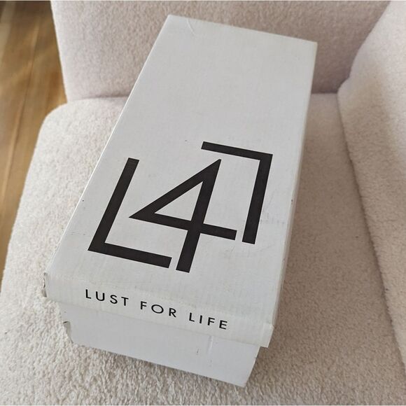 LULUS x L4 lust for life Alexa black and white abstract Chevron slides sandals - Picture 7 of 7